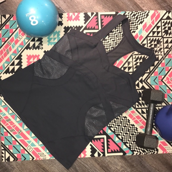 ZELLA Activewear dark gray tank w/ racerback▪️sz L - Picture 4 of 8